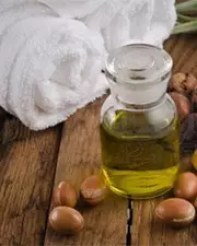 Huile d'argan et cheveux