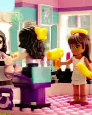 Lego donne des conseils aux petites filles pour se coiffer... Et est accusé de sexisme !