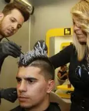 La coupe de cheveux de Griezmann devient un phénomène de mode en Espagne !