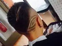 Le roi de la coiffure Montargis