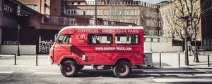 Le Cigare à Moustache lance son premier barber truck en France