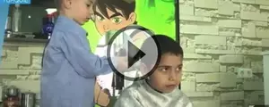 Ce coiffeur de 4 ans est en train de faire le buzz sur Internet !